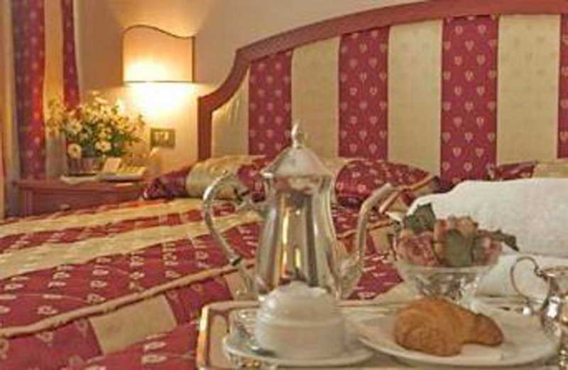 Hotel Martini オルビア エクステリア 写真